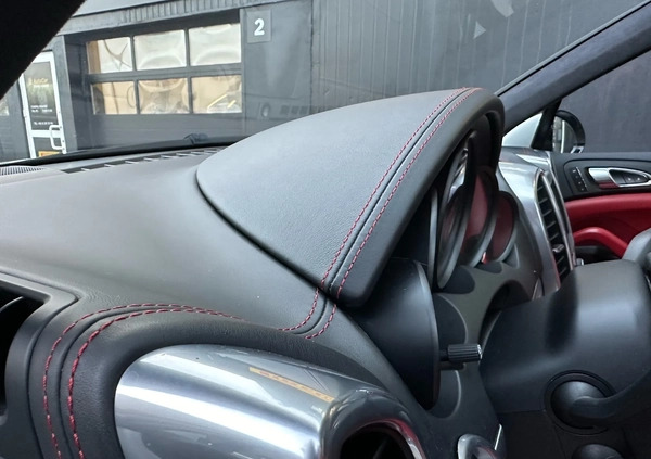 Porsche Cayenne cena 160000 przebieg: 173108, rok produkcji 2013 z Żelechów małe 172